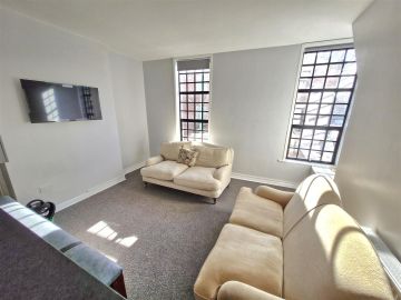 Bath Inn, Robin Hood Street